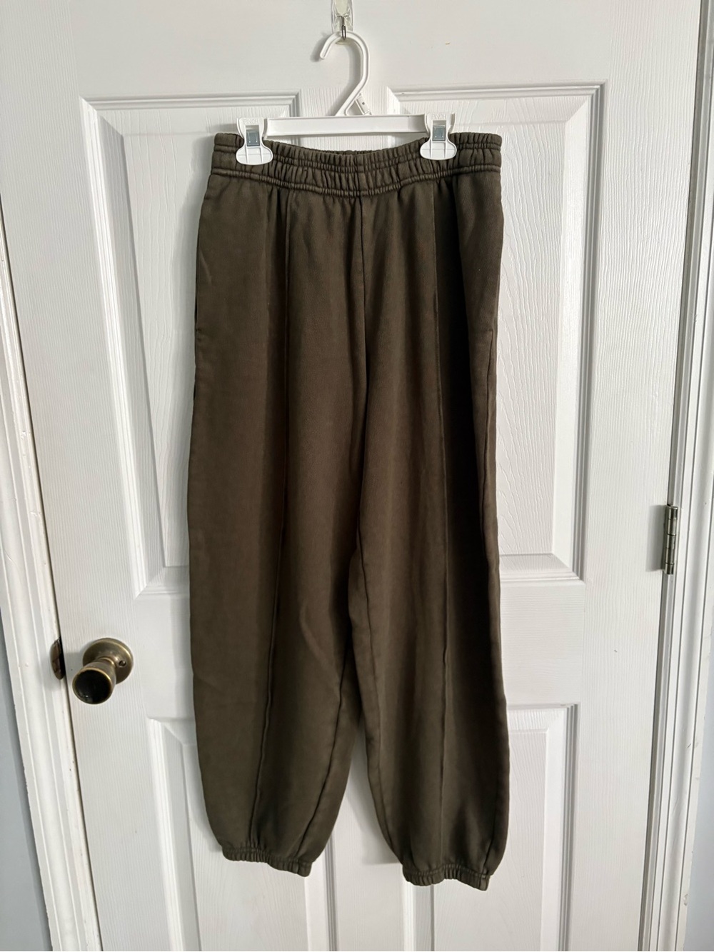 aerie Men's Olive Jogger Sweatpants - Dark Olive Green